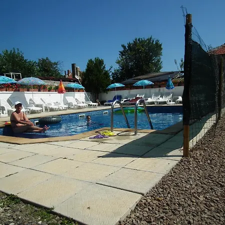 Olimpiya بيت ضيافة 4*