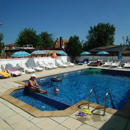 Guest house Olimpiya 4*